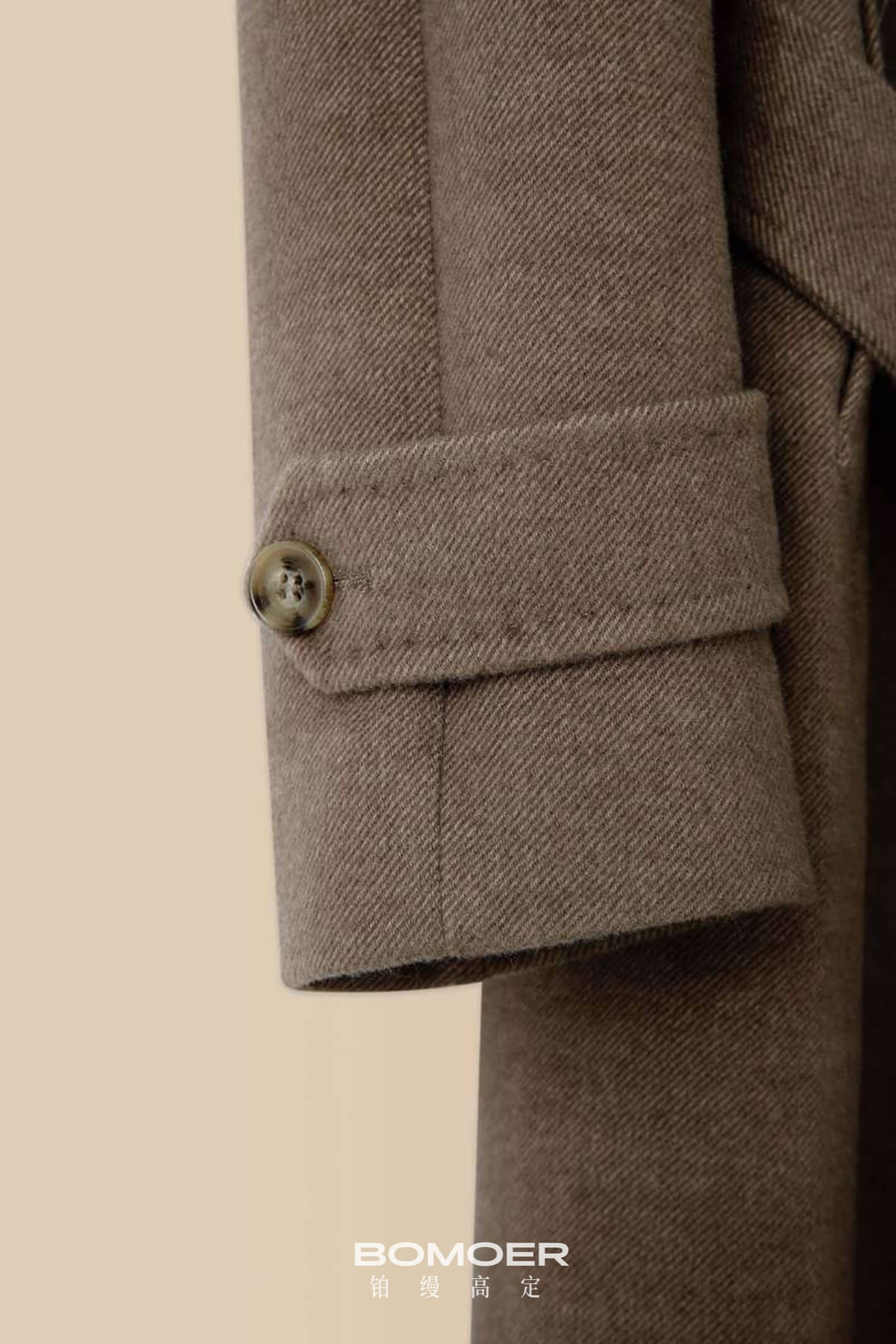 优雅永不过时,巴尔玛肯大衣（Balmacaan Overcoat)